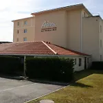 Aerel Aeroport ホテル ブラニャック
