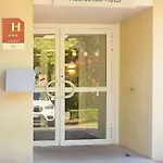 Aerel Aeroport ホテル ブラニャック