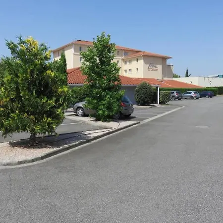 Aerel Aeroport 2*